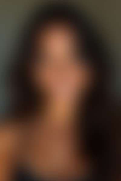 Camila photo 10