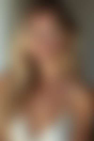 Nora photo 14